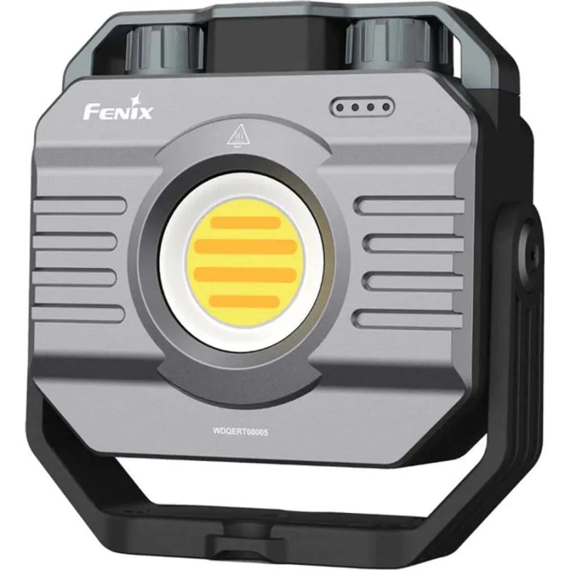 Fenix CL28R Lantern 900x 252beb21 84d9 40c8 afce 0a1a0691a036